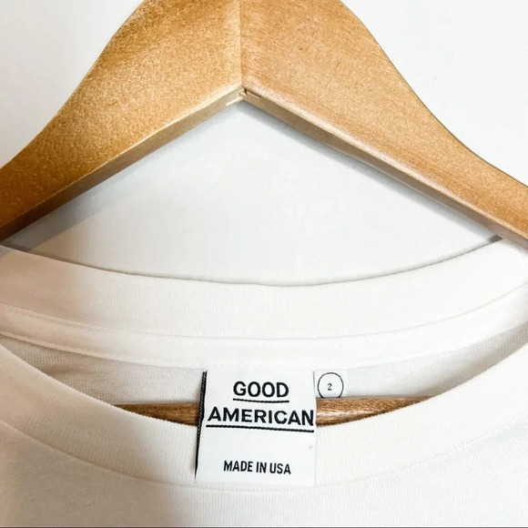 Good American The Metallic Stripe Crew Neck Tee - Picture 7 of 8